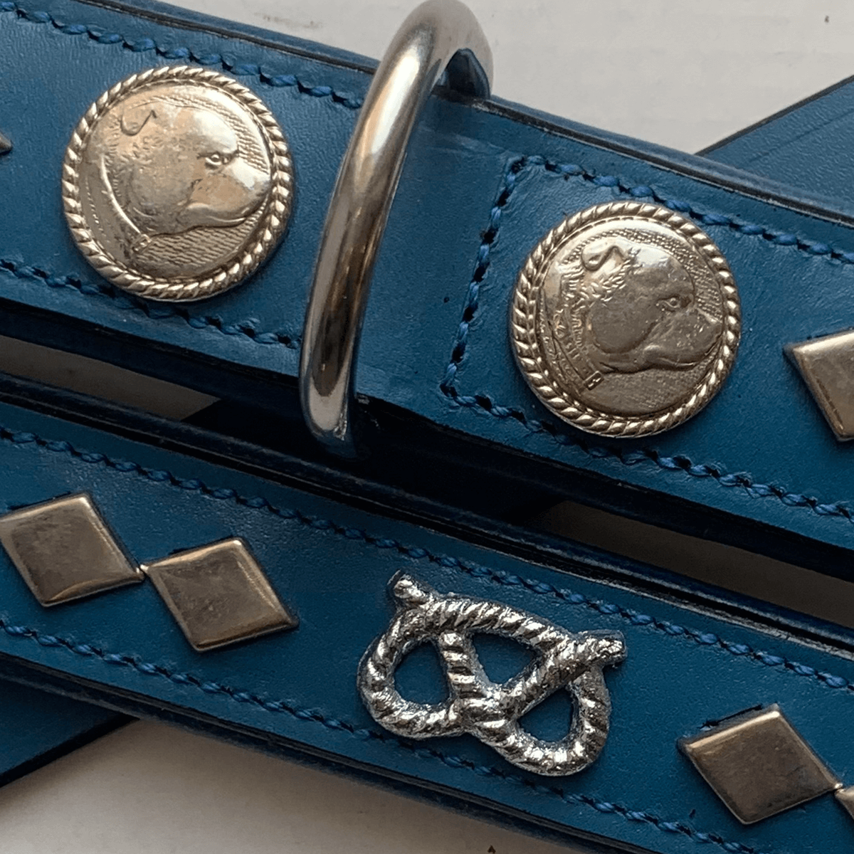 Staffordshire Bull Terrier 1935® Läderhalsband & Koppel Set - Gentleman Jim - Blå/Silver
