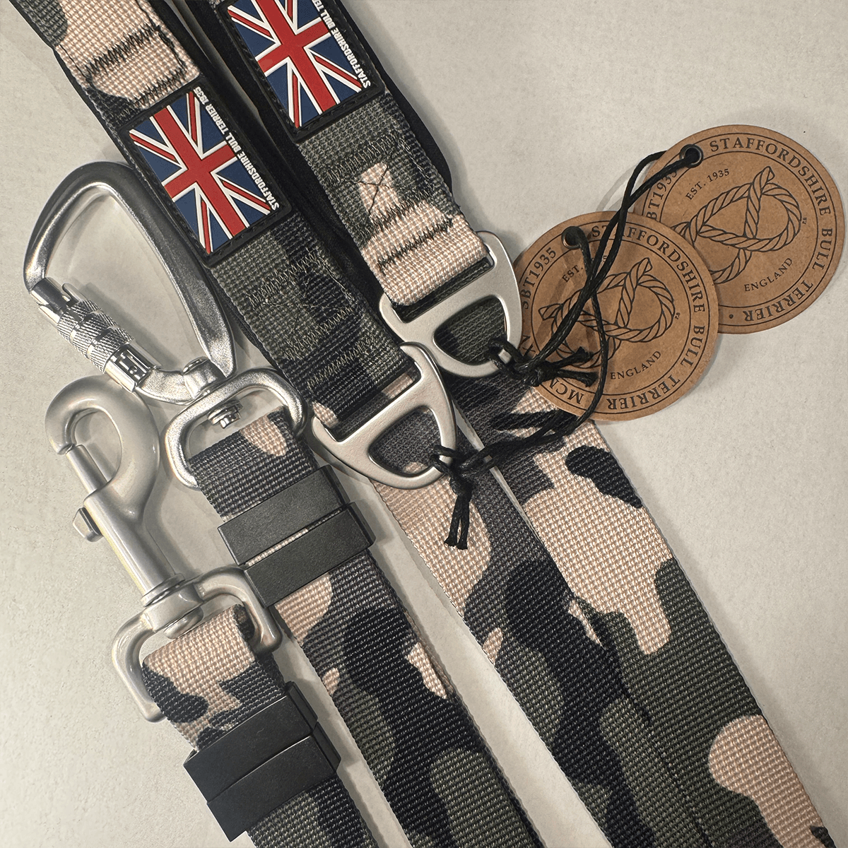 Staffordshire Bull Terrier 1935® Harness & Leash Set - Classic Camo & Choco