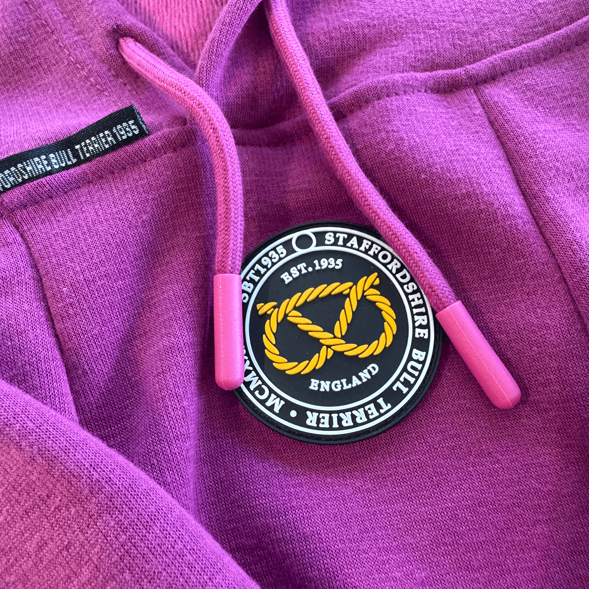 Staffordshire Bullterrier 1935® Hoodie - Lila