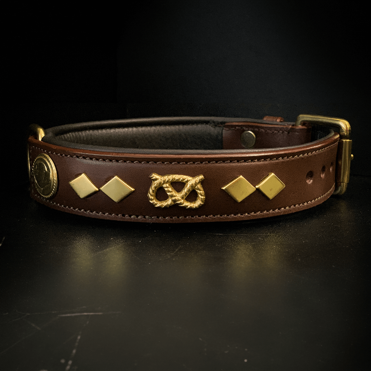 Staffordshire Bull Terrier 1935® Läderhalsband & Koppel Set - Gentleman Jim - Brun/Guld