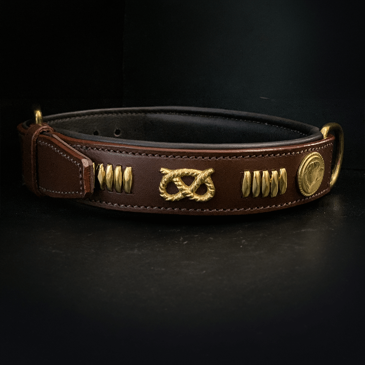 Staffordshire Bull Terrier 1935® Läderhalsband & Koppel Set - Gladiator - Brun/Guld
