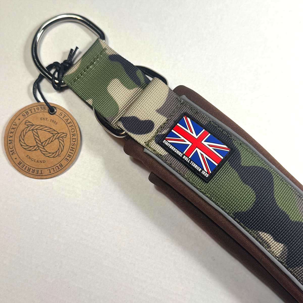 Staffordshire Bull Terrier 1935® Martingale Halsband - Klassisk Camo & Choklad