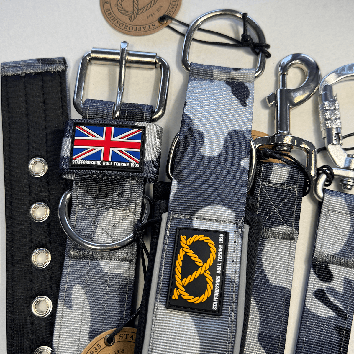 Staffordshire Bull Terrier 1935® Martingale Collar - Night Camo & Black