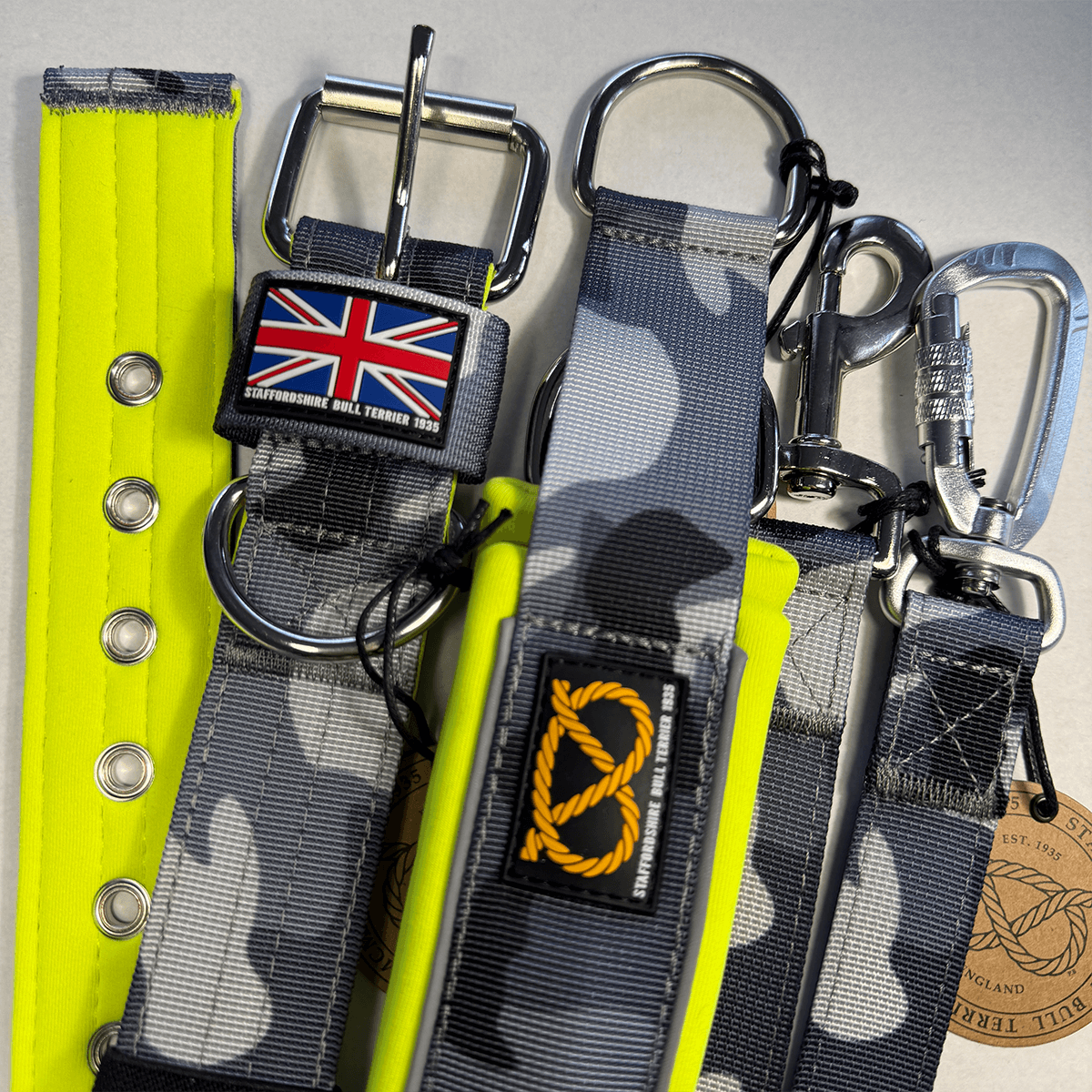 Staffordshire Bull Terrier 1935® Martingale Collar - Night Camo & Neon Yellow