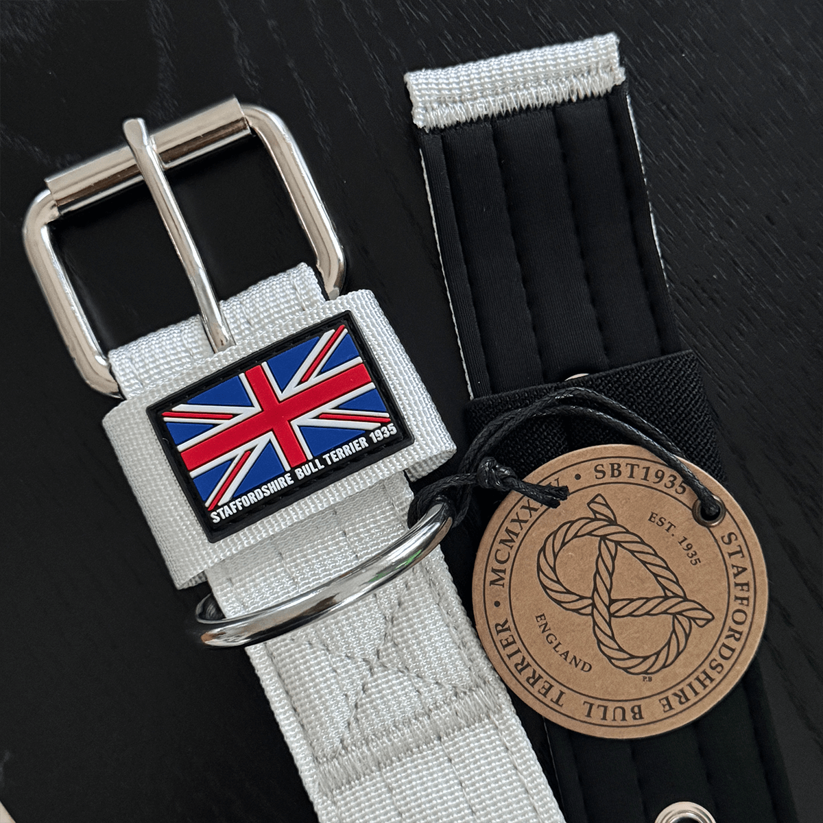 Staffordshire Bull Terrier 1935® Nylon Collar - White