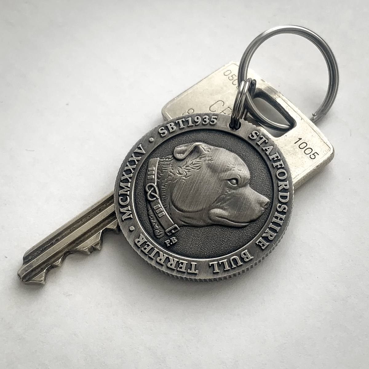 Staffy Keyring - Antique - Staffordshire Bull Terrier 1935®