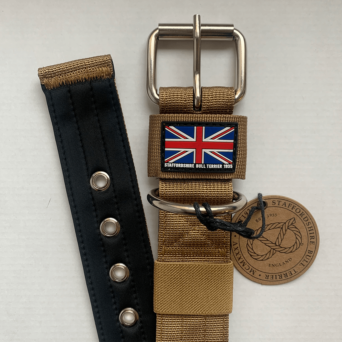 Padded Nylon Collar Staffordshire Bull Terrier 1935®