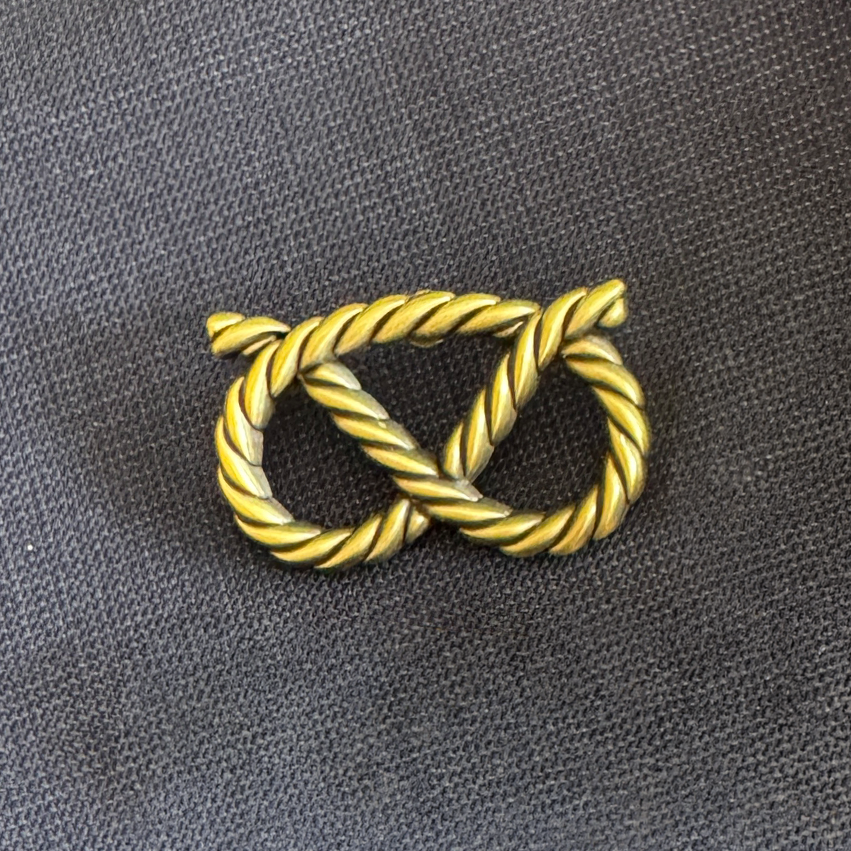 Staffordshire Bull Terrier 1935® Show Brooch