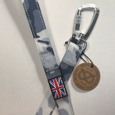 Staffordshire Bull Terrier 1935® Nylon Leash - Snow Camo - Carabiner