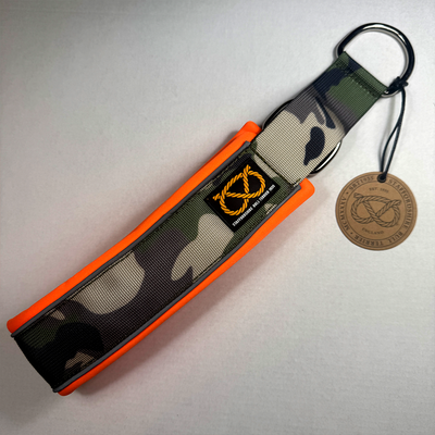 Staffordshire Bull Terrier 1935® Collier Martingale - Classique Camo et Orange Fluo