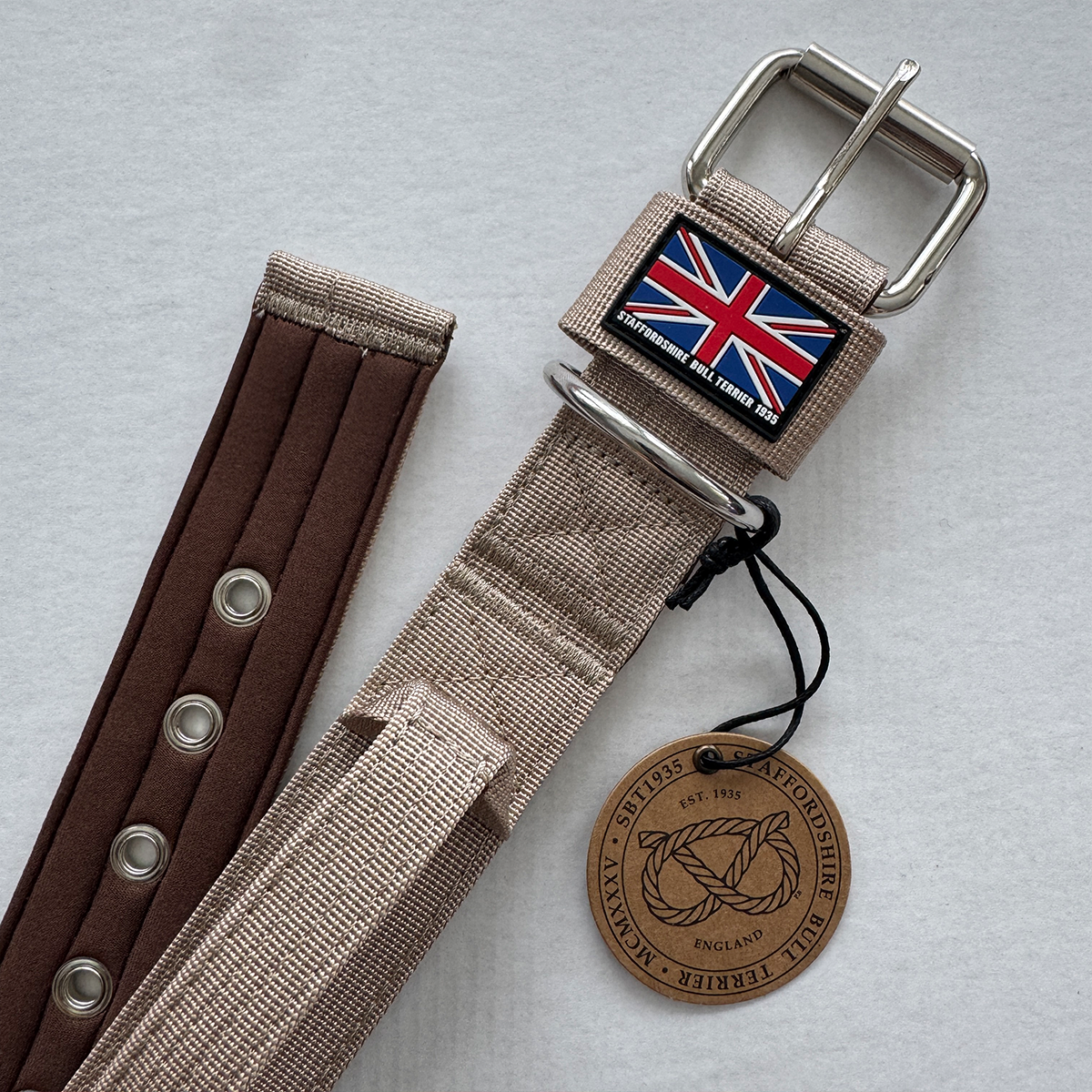 Staffordshire Bull Terrier 1935® Nylon Collar with Handle - Tahvo's Milkshake Edition - Beige & Chocolate